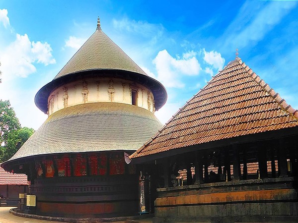 ചൊവ്വല്ലൂര് ശിവക്ഷേത്രം