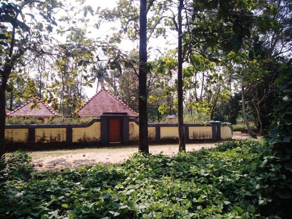 തത്തപ്പിള്ളി ദുര്ഗ്ഗാ ക്ഷേത്രം