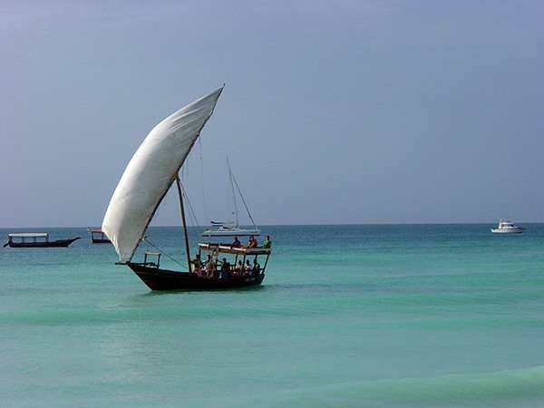 കൊമോറസ്