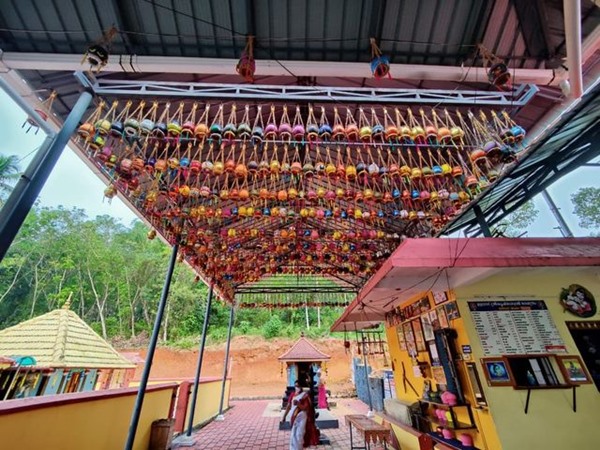 എത്തിച്ചേരുവാന്