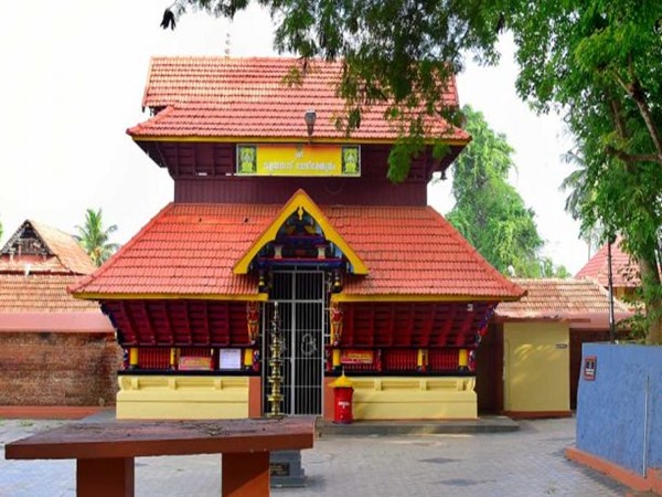 വളയനാട് ദേവി ക്ഷേത്രം