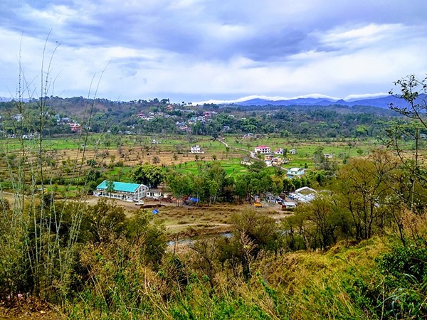 സുജന്പൂര് തിഹ്റ