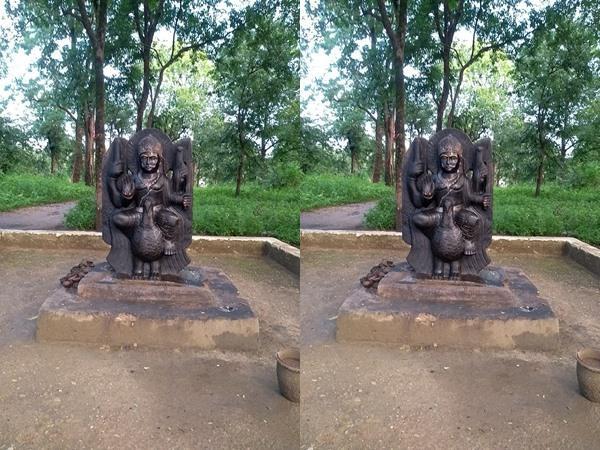 നളമഹാരാജാവും കാരയ്ക്കല് ക്ഷേത്രവും