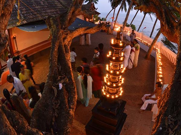 ഉരുപുണ്യകാവ്