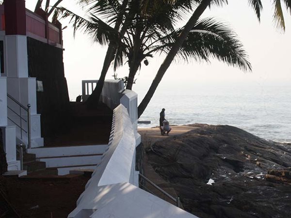 മൂന്നും കൂടിയ പ്രതിഷ്ഠ