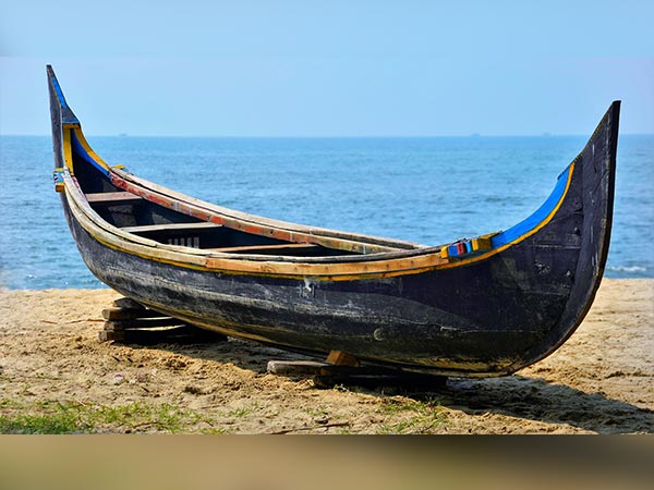 ബക്കാലി ബീച്ച്