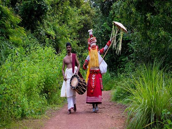 ഓണപ്പൊട്ടന്