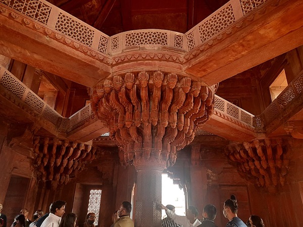 ആ കഥയിങ്ങനെ