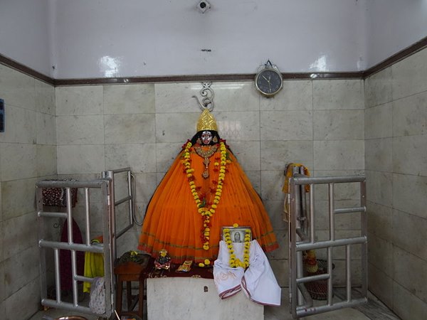 താരാപീഠ് ക്ഷേത്രം