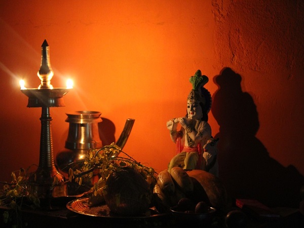 വിഷു ഏപ്രില് 15