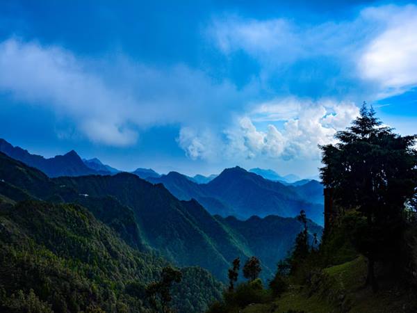 കാണാത്ത, കീഴടക്കാത്ത ഭൂമിയിലൂടെ