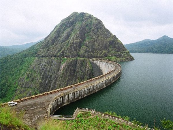 ഇടുക്കി ആർച്ച് ഡാം