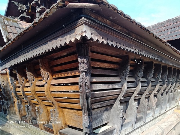 ഘടപ്രസാദം ശ്രീകോവില്