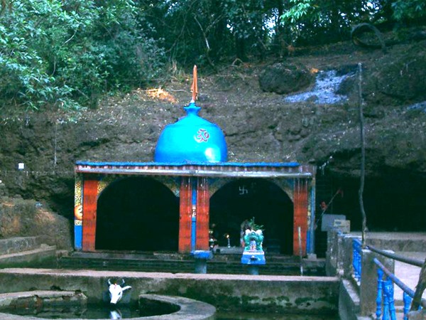 ഹിരണ്യകേശ്വര് ക്ഷേത്രം