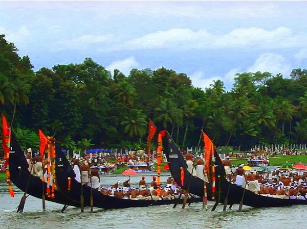 ആറന്മുള ഉത്രട്ടാതി വള്ളംകളി