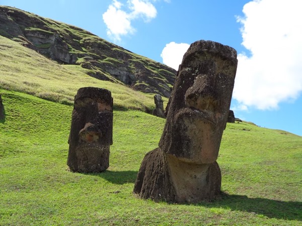 Easter Island 2 Easter Island 2