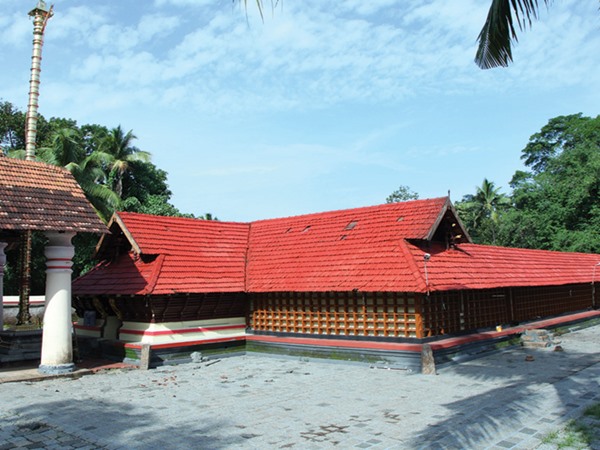ക്ഷേത്രനട തുറക്കുന്ന സമയം