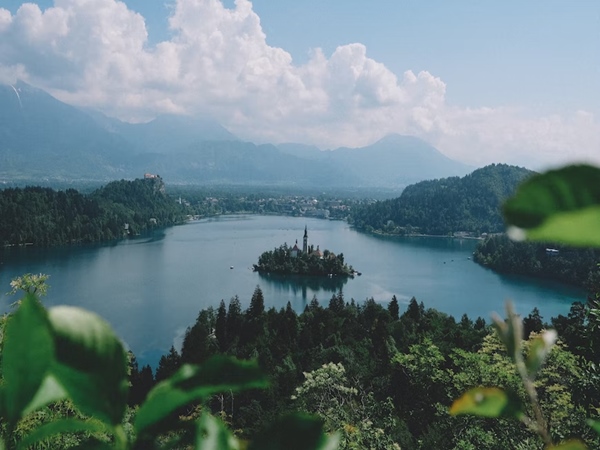 സ്ലോവേനിയ