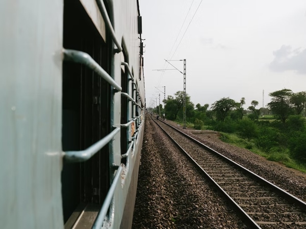 ടിക്കറ്റ് നിരക്ക്