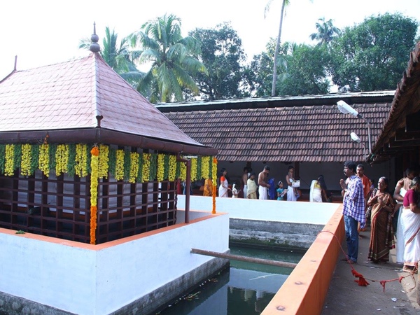 Mookambika Saraswati Temple North Paravur Kerala Dakshina Mookambika Temple, North Paravur- History, Pooja Timings