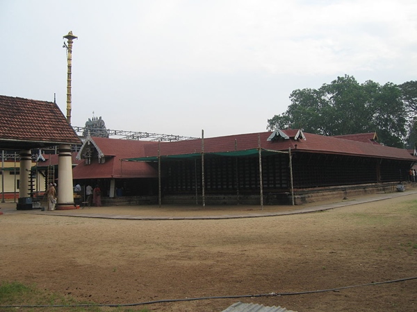 ചരിത്രത്തിലൂടെ